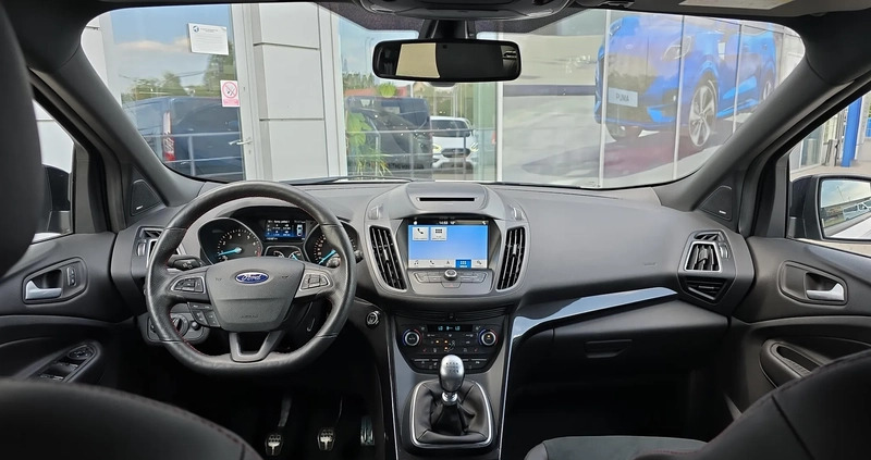 Ford Kuga cena 92900 przebieg: 15144, rok produkcji 2019 z Warka małe 596